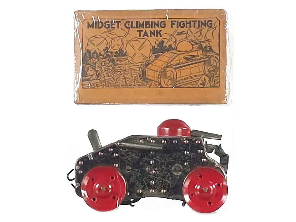 Lot 547: 1930 Marx Midget Climbing Fighting Tank Version #1 Rare Variation Boxed