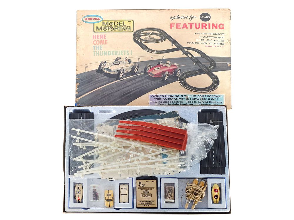 Lot 611: Sears Aurora Model Motoring HO Scale Slot Car Racing Set Boxed
