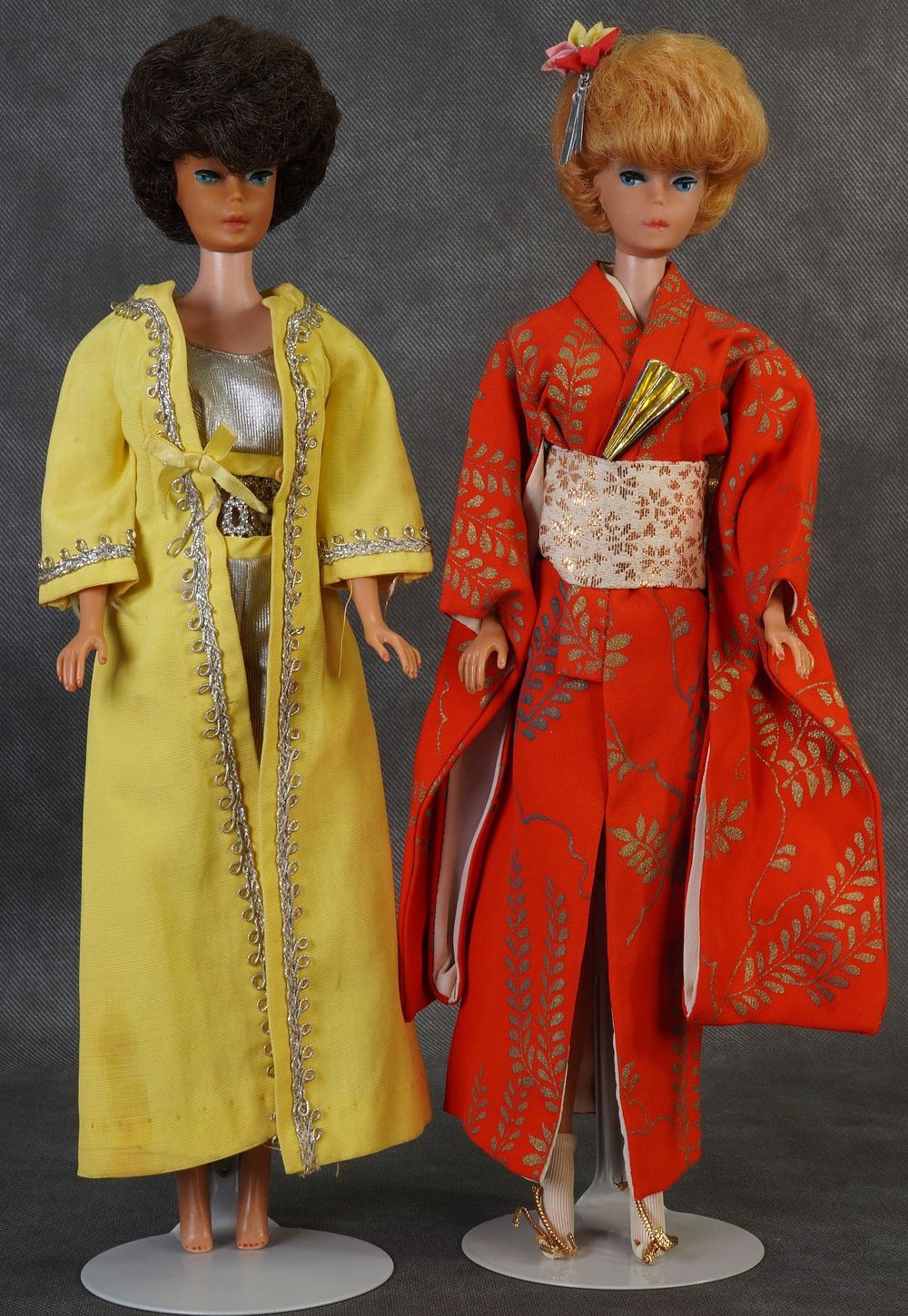 Lot 154: Vintage Blonde and Brunette Bubble Cut Barbies