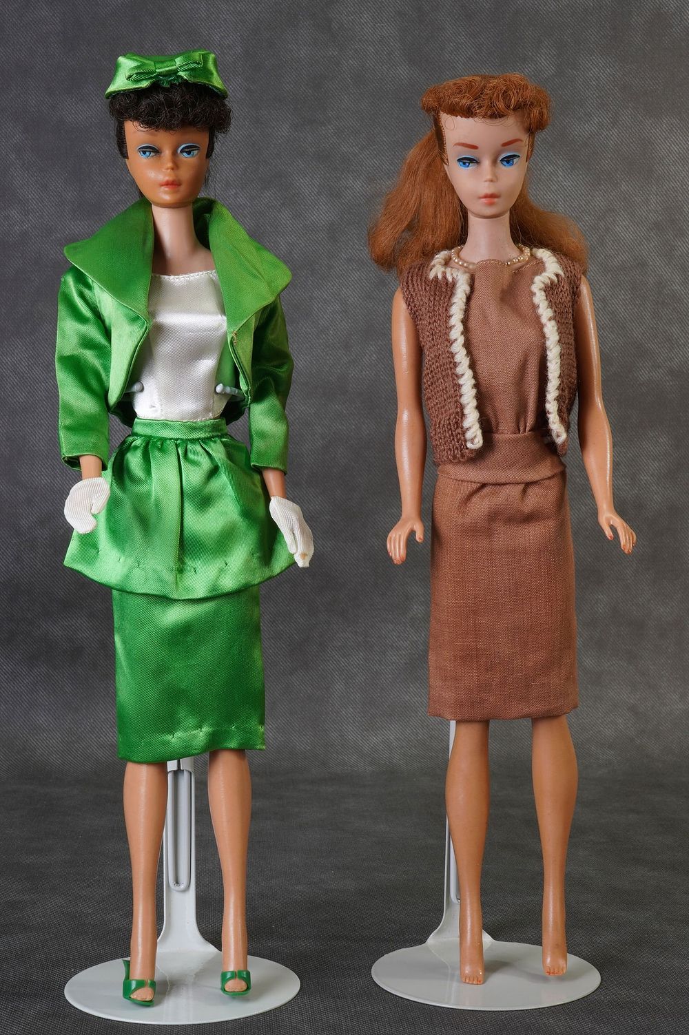 Lot 164: Vintage #5 Brunette Barbie #5/6 Titian Ponytail Barbie Doll Lot
