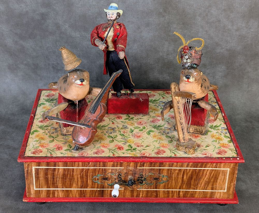 Lot 127J: c. 1890 German Hand Wind Mechanical Toy Seals Playing Instruments RARE by Zinner & Sohne