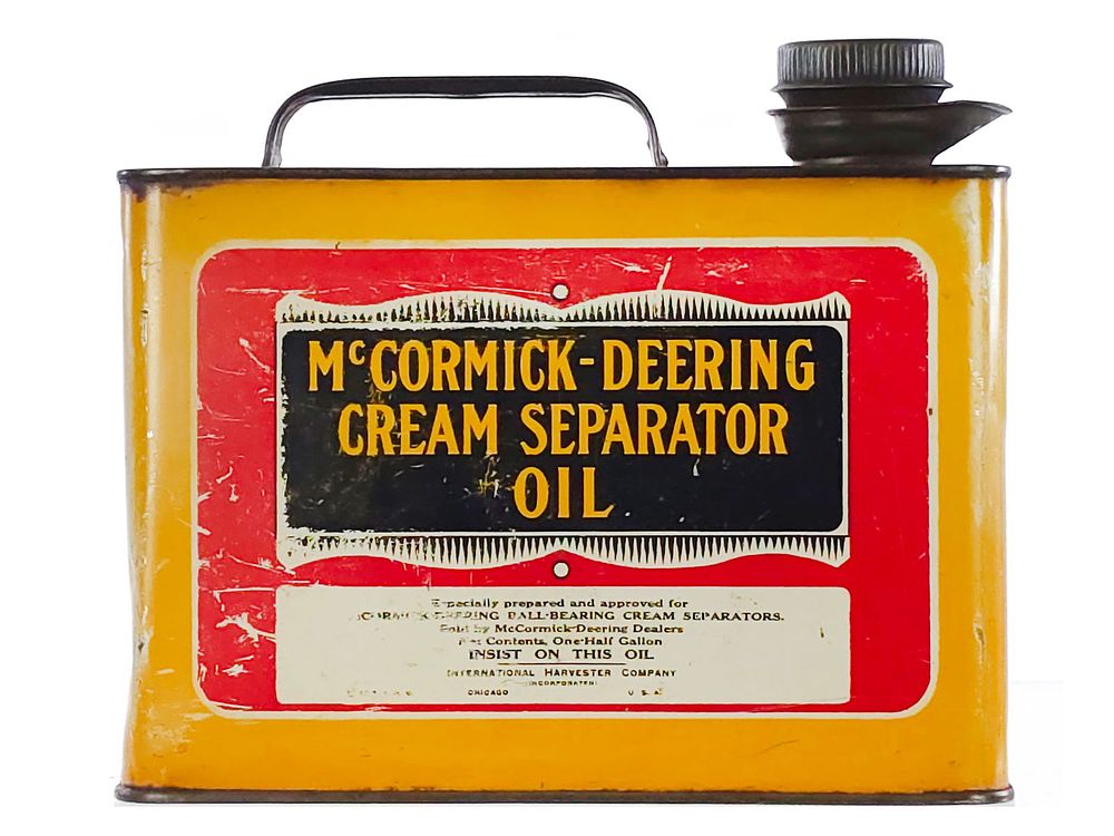 Lot 326: International Harvester McCormick-Deering Cream Separator Oil Can