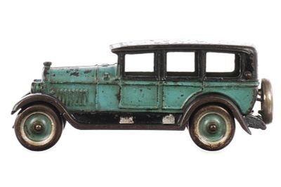 Amazing Kenton Willys Knight Cast Iron Sedan. Amazing Kenton cast iron sedan, likely modeled 