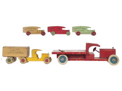 Strombecker Wooden Truck Toy Set. Great truck and transport set by Strombecker, including a 