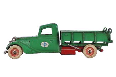 Arcade 1936 IH Cast Iron Dump Truck. Desirable International Harvester dump truck, circa 1936 