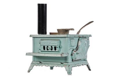 Arcade Daisy Oven/Range Blue Cast Iron. Arcade Daisy Oven/Range in blue cast iron. A fun example 