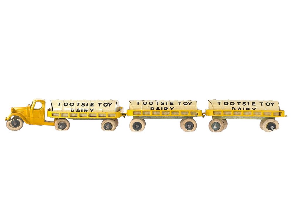 Lot 192: Triple Tootsietoy Dairy Diecast Truck