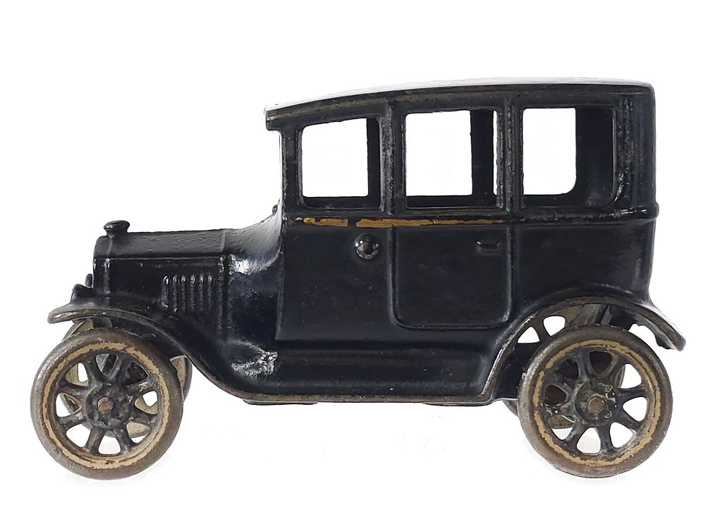 Lot 220: Gold Striped Arcade Two Door Ford Model T Cast Iron