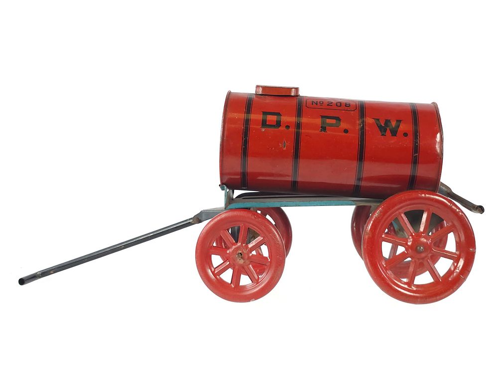 Lot 259: Nonpareil No. 208 D.P.W. Water Tank Wagon Tin
