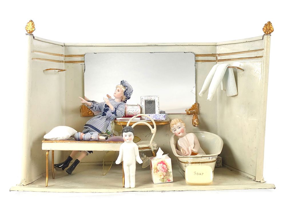 Lot 271: French Miniature Dollhouse Bathroom w/Dolls & Accessories
