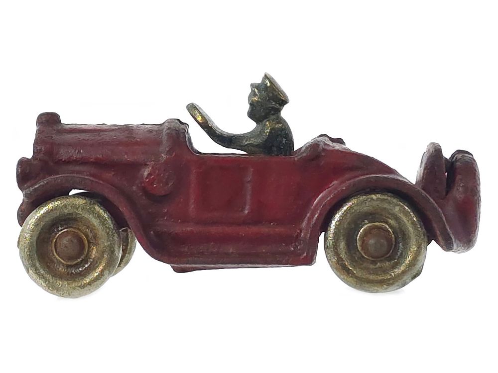 Lot 335: Red Small Kilgore Cast Iron Roadster with Driver