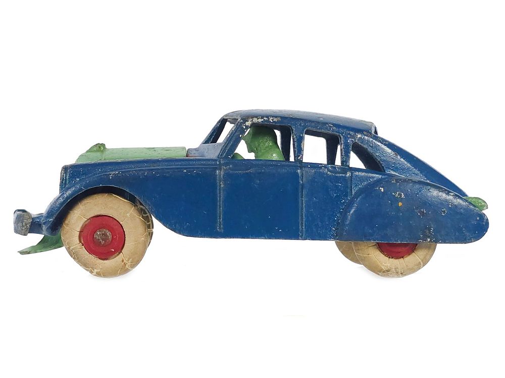 Lot 338: Sharon Aluminum Sedan in Green and Blue