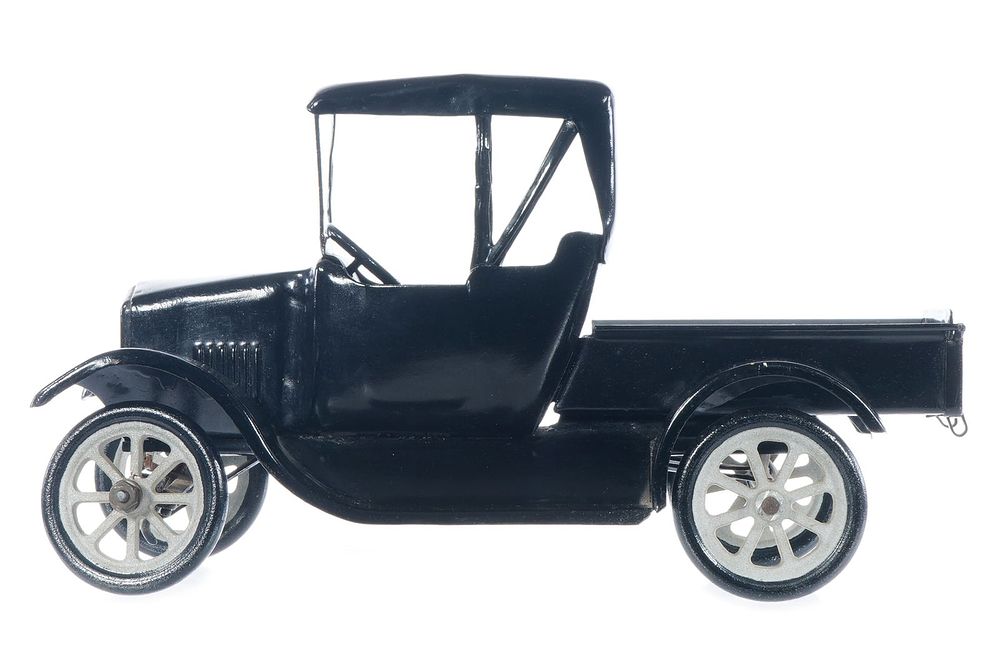 Lot 407: Buddy L Flivver Pickup or Express Truck in Steel