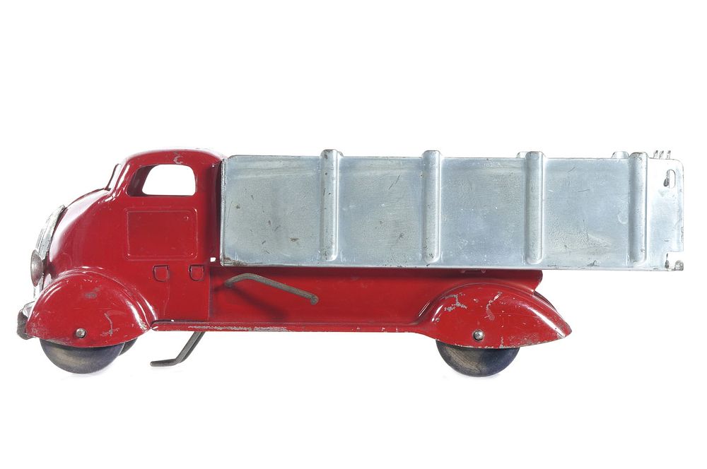 Lot 416: Marx Red Cab Over Steel Dump Truck