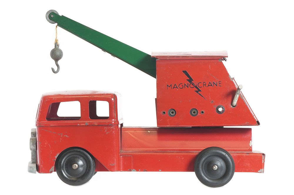 Lot 421: Roberts Products Magno-Crane Steel Truck