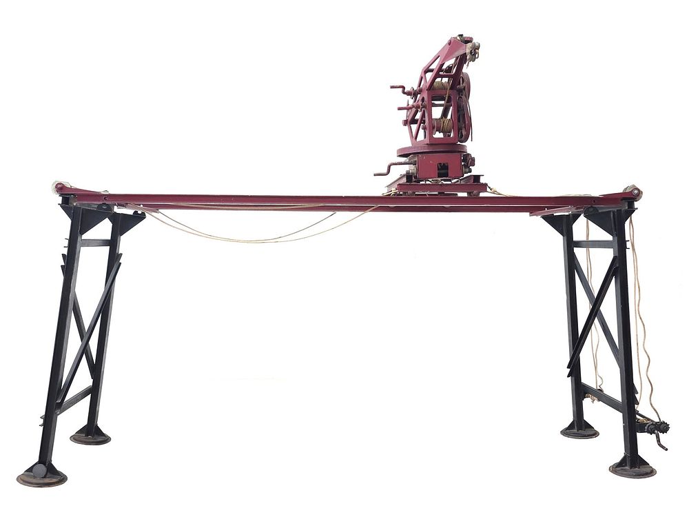 Lot 481: Incredible Buddy L Loading Crane Pressed Steel