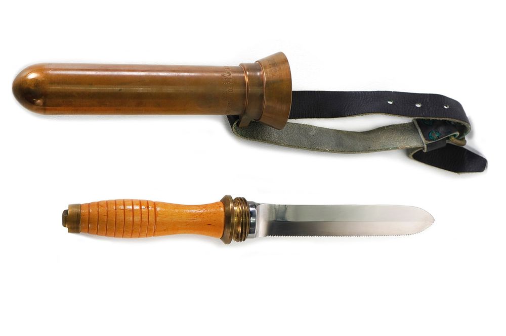 Lot 216: Vintage Morse Dive Knife Brass Sheath Wood Handle USA
