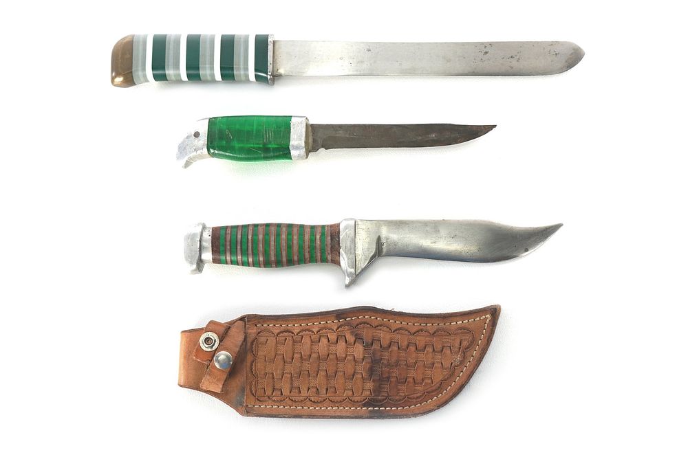 Lot 229: (3) WWII Theater Knives Green/Clear Acrylic Handles