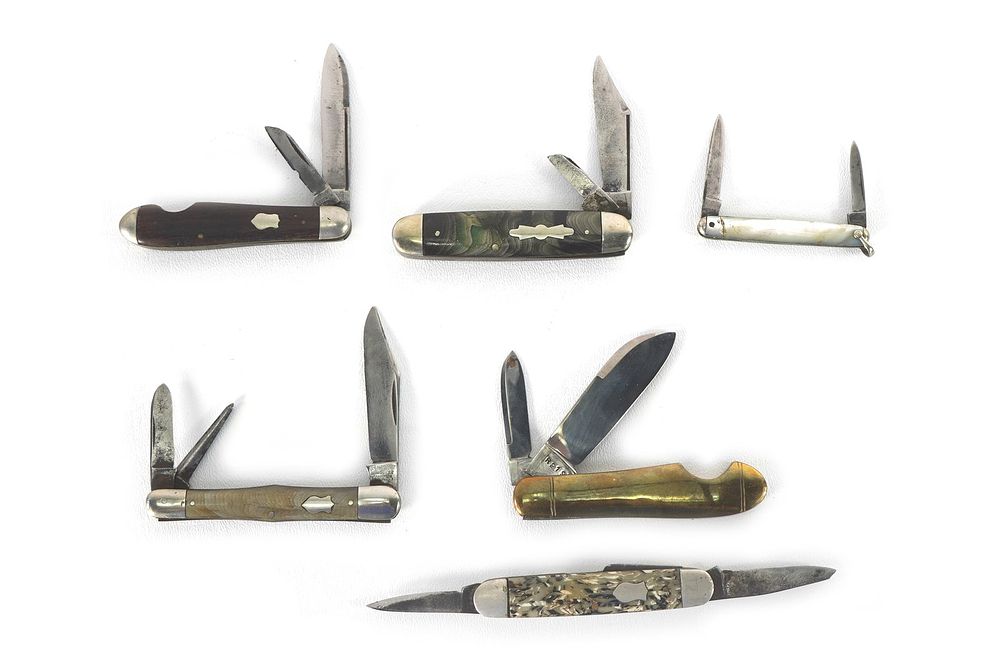Lot 297: (6) Pocket Knives Remington/Ulster/Winchester