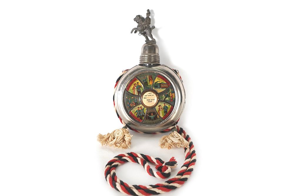 Lot 308: 1902-1905 Pre-WWI German Souvenir Service Flask Named 14th Regiment