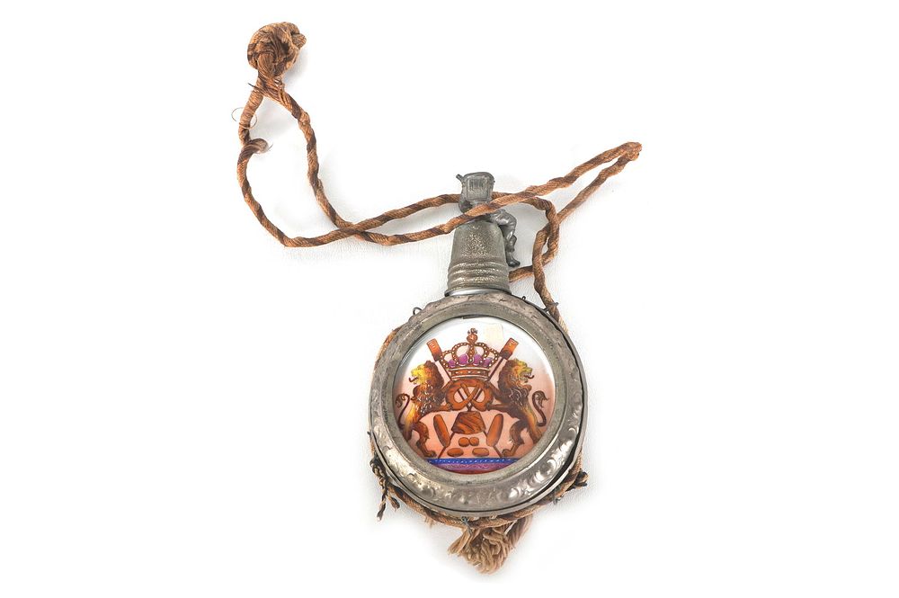Lot 332: 1904-1906 German Military Officer Hand-Painted Flask