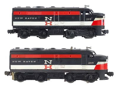 (2) Lionel New Haven Alco Diesel A-A Units. A pair of Lionel New Haven Alco diesel A-A units 
