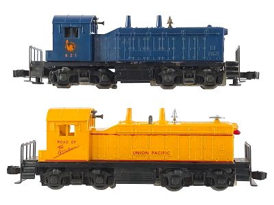 (2) Lionel 621 Jersey Central & Union Pacific Switchers. A pair of Lionel 621 switcher 