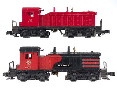 (2) Lionel MKT NW2 Red & 602 Seaboard NW2 Switcher. A pair of Lionel switcher locomotives 