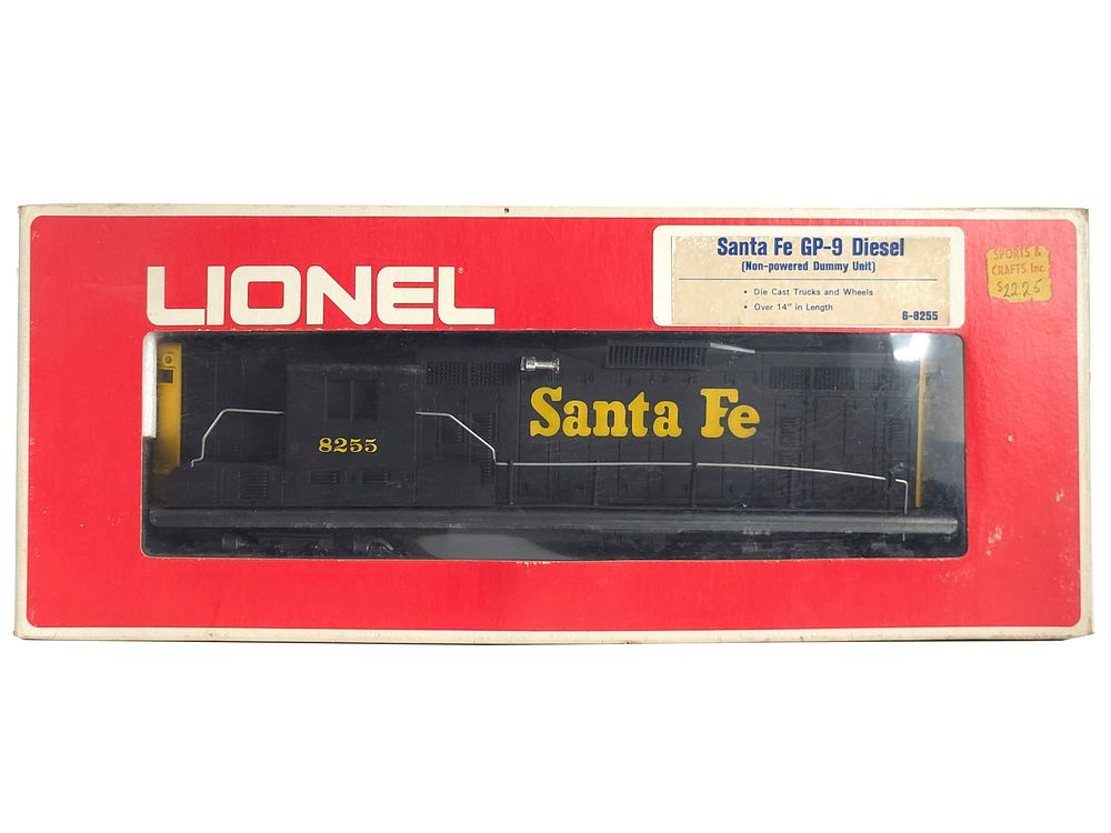 Lot 184: Lionel 6-8255 Santa Fe Boxed