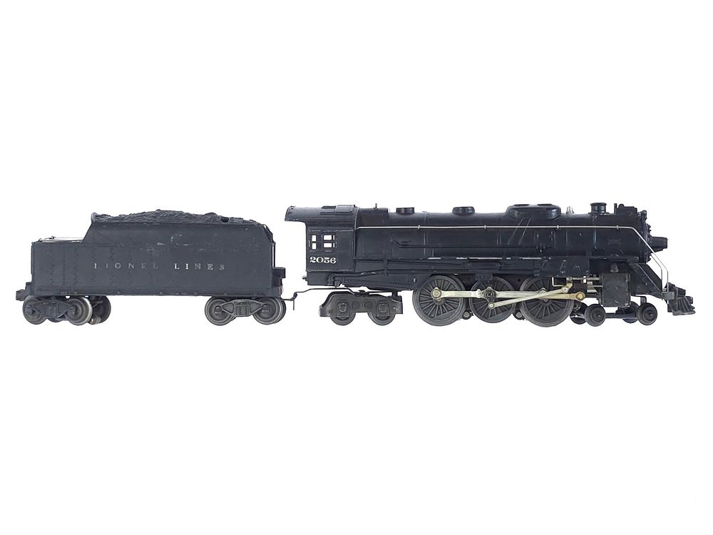 Lot 194: Lionel 2056 Engine with Tender