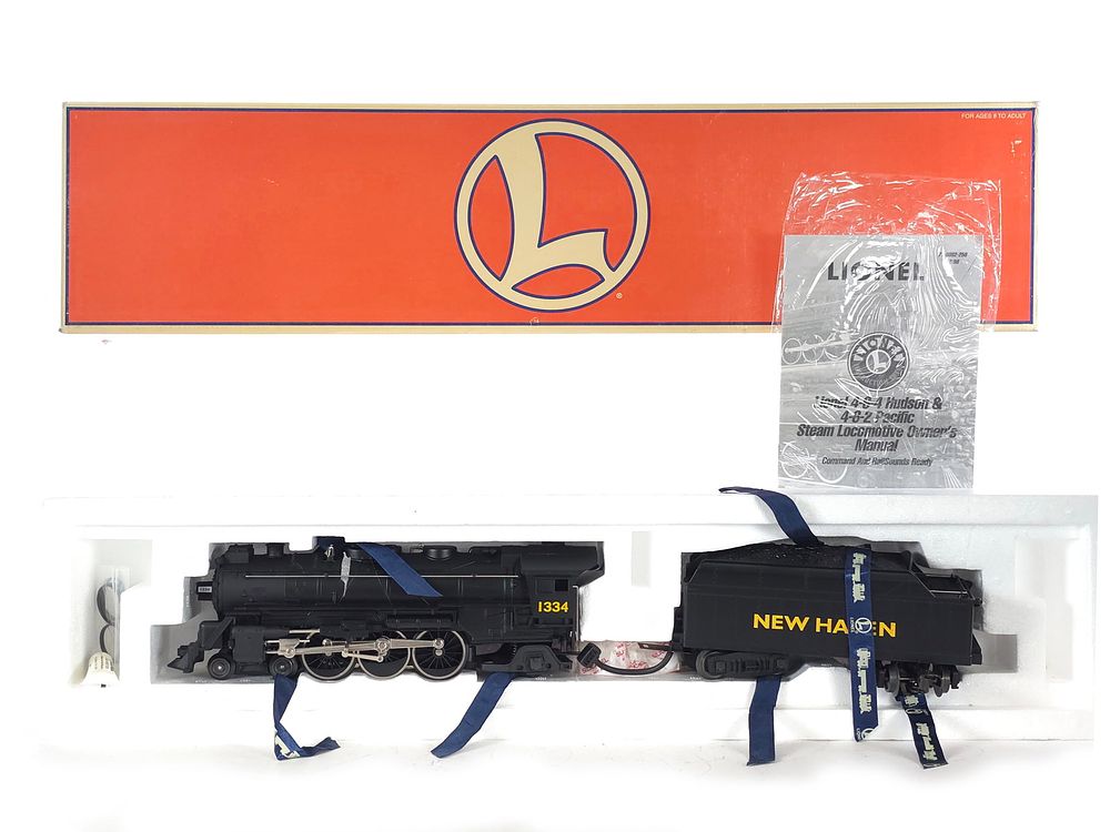 Lot 200: Lionel 6-18085 New Haven Engine Boxed