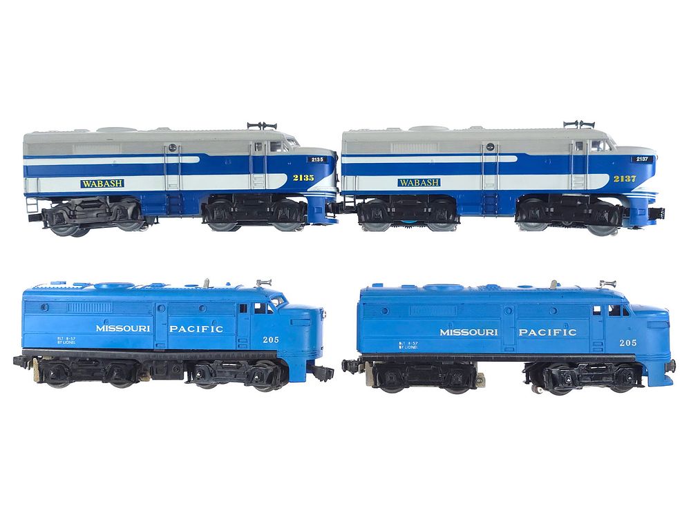 Lot 222: (4) Lionel Santa Fe 205 & Wabash 2135/2137 Diesel Engines