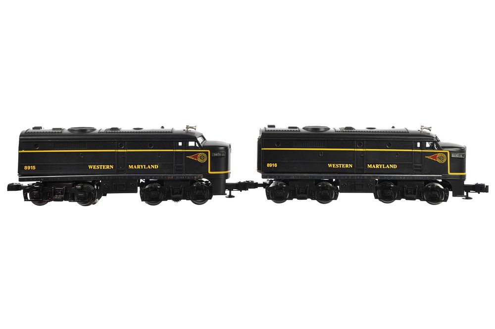 Lot 228: Lionel Western Maryland 8916 & 8915 Diesel