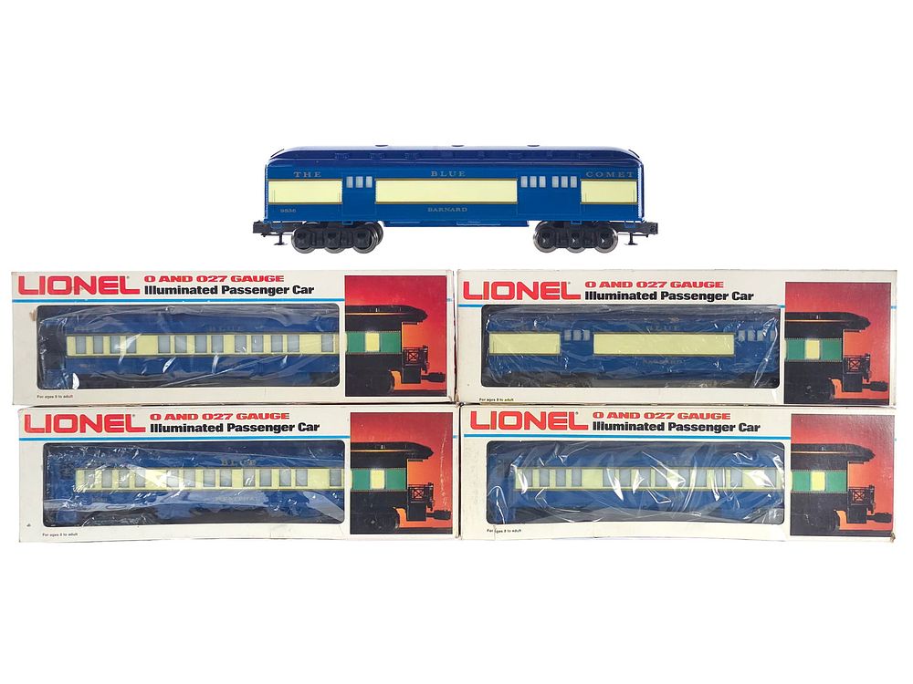 Lot 282: (5) Lionel The Blue Comet Cars Lot