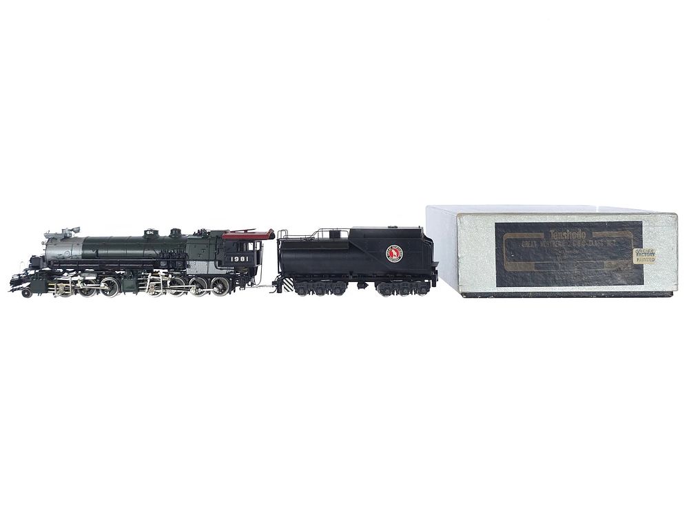 Lot 298: BRASS Great Northern Railway with Tender Boxed