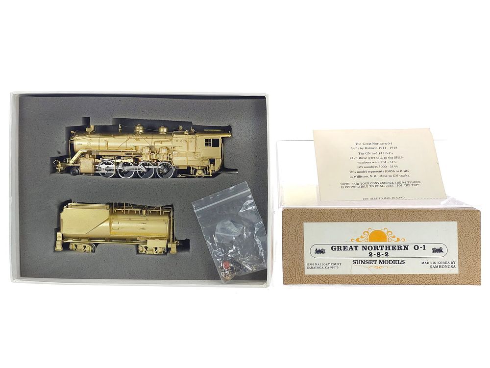 Lot 303: (2) BRASS Great Northern Sunset Models HO Locomotive and Tender