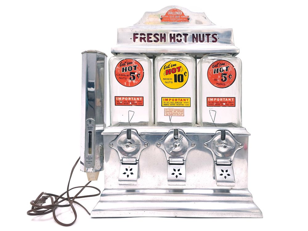 Lot 209: 1940s Challenger Deluxe Hot Nut Vender Machine