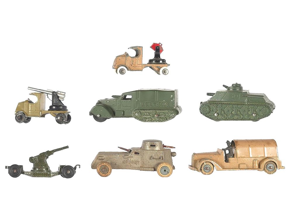 Lot 173: (7) Tootsietoy Diecast Military Vehicles Assorted