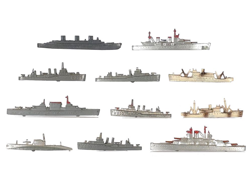 Lot 180: (11) Tootsietoy Assorted Diecast Ships