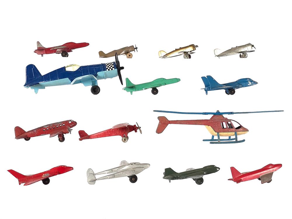Lot 181: (14) Tootsietoy Diecast Airplanes Assorted