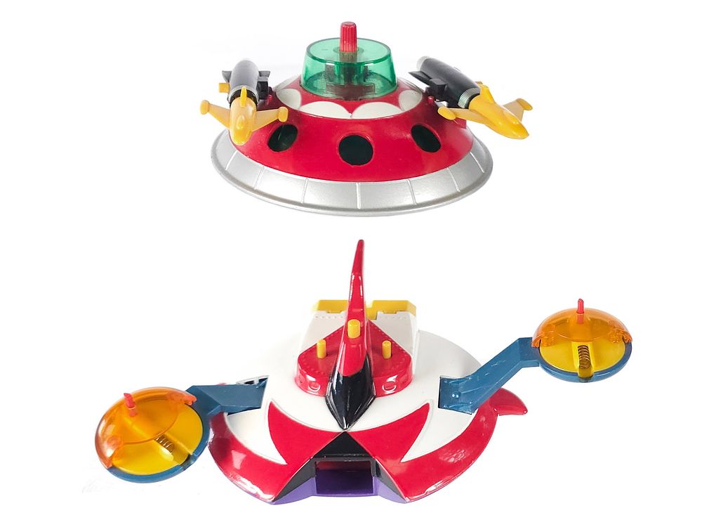 Lot 213: (2) Popy & Nakajima Vintage Japanese Diecast UFOs