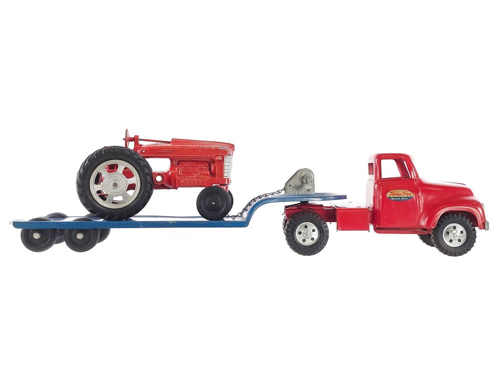 Lot 266: (2) Tonka Pressed Steel Tow Truck with Hubley Tractor