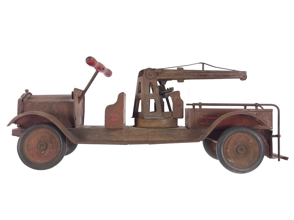 Lot 277: Keystone Pressed Steel Wrecker 26.5"