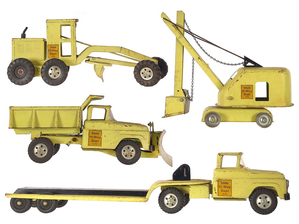 Lot 281: Tonka Construction Equipment Set of 4 Pressed Steel