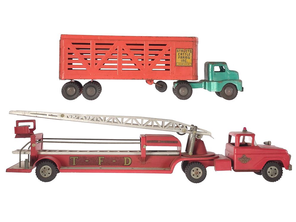 Lot 283: Structo Cattle Hauler & 1960s Tonka Aerial Fire Ladder Truck Pressed Steel