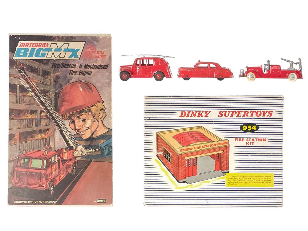 Lot 286: (5) Diecast Fire Vehicles & House Matchbox/Dinky/Tootsietoy