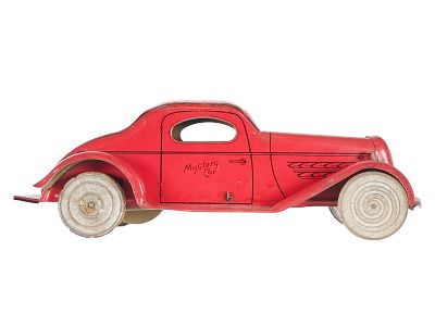 Wolverine 1930s Mystery Car Red Tin Litho. Dating from the late 1930s, this Wolverine Toys tin 