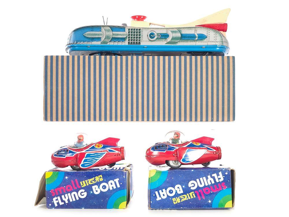 Lot 235: (3) Robot Spaceship and Flying Boats Boxed