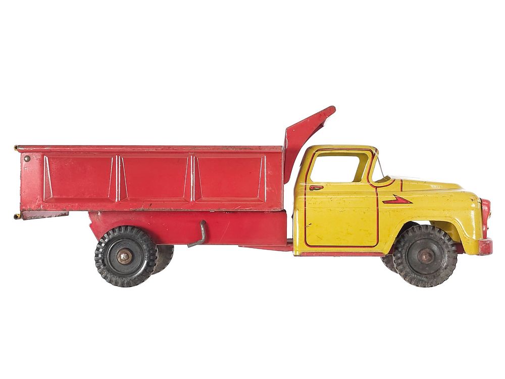 Lot 311: Wyandotte Yellow & Red Pressed Steel Dump Truck