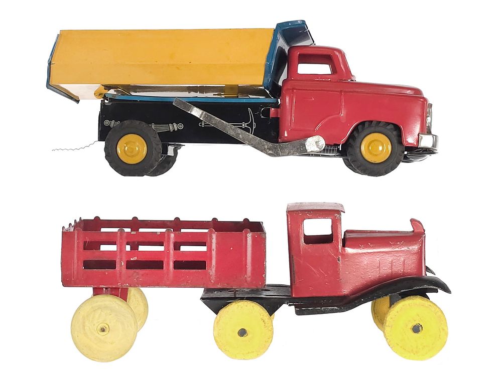 Lot 322: (2) LineMar/Marx & Wyandotte Pressed Steel Trucks